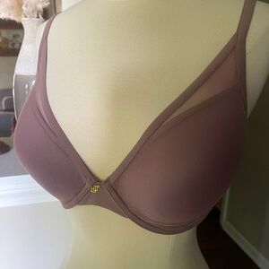 Like new Thirdlove classic contour plunge bra 34E